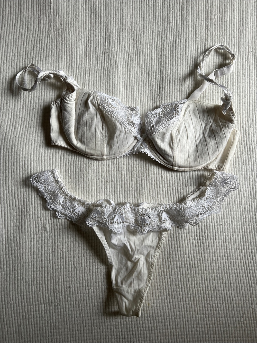 Delicate Ivory Lace Trim Underwire Bra & Thong Set